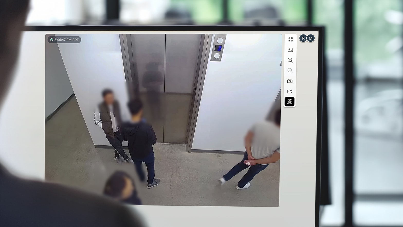 Link to Monitor Your Premises in a Privacy-Sensitive Way With Live Face Blur