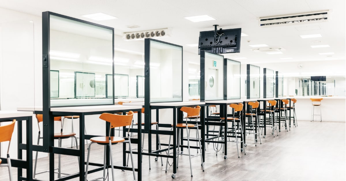 学校法人中日学園 中日美容専門学校