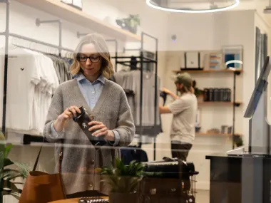 Theft and crime are driving retail workers to look for new roles, joint study from the Loss Prevention Research Council and Verkada finds