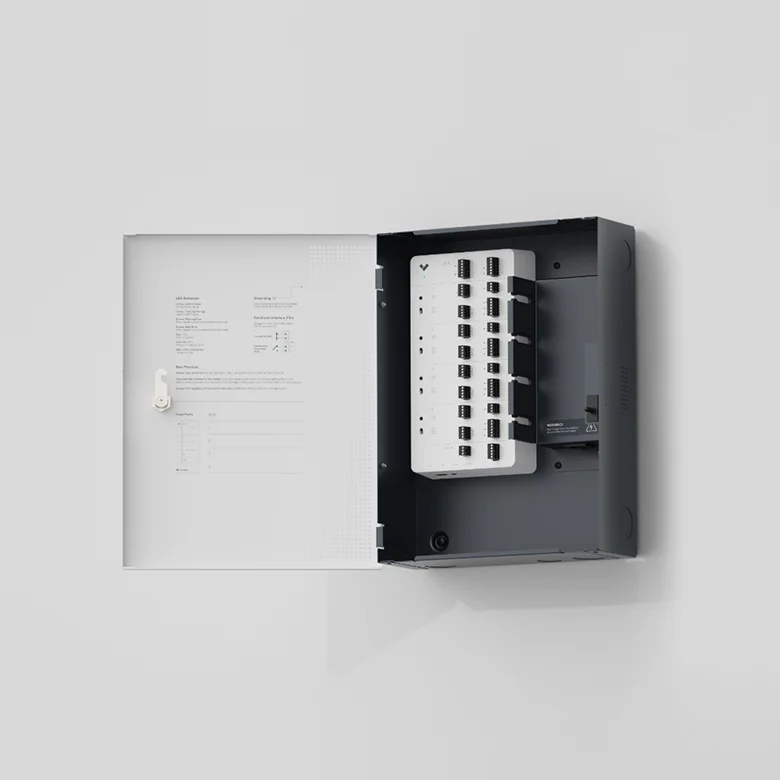 Verkada AC42 | クラウド接続型4ドアアクセスコントローラ