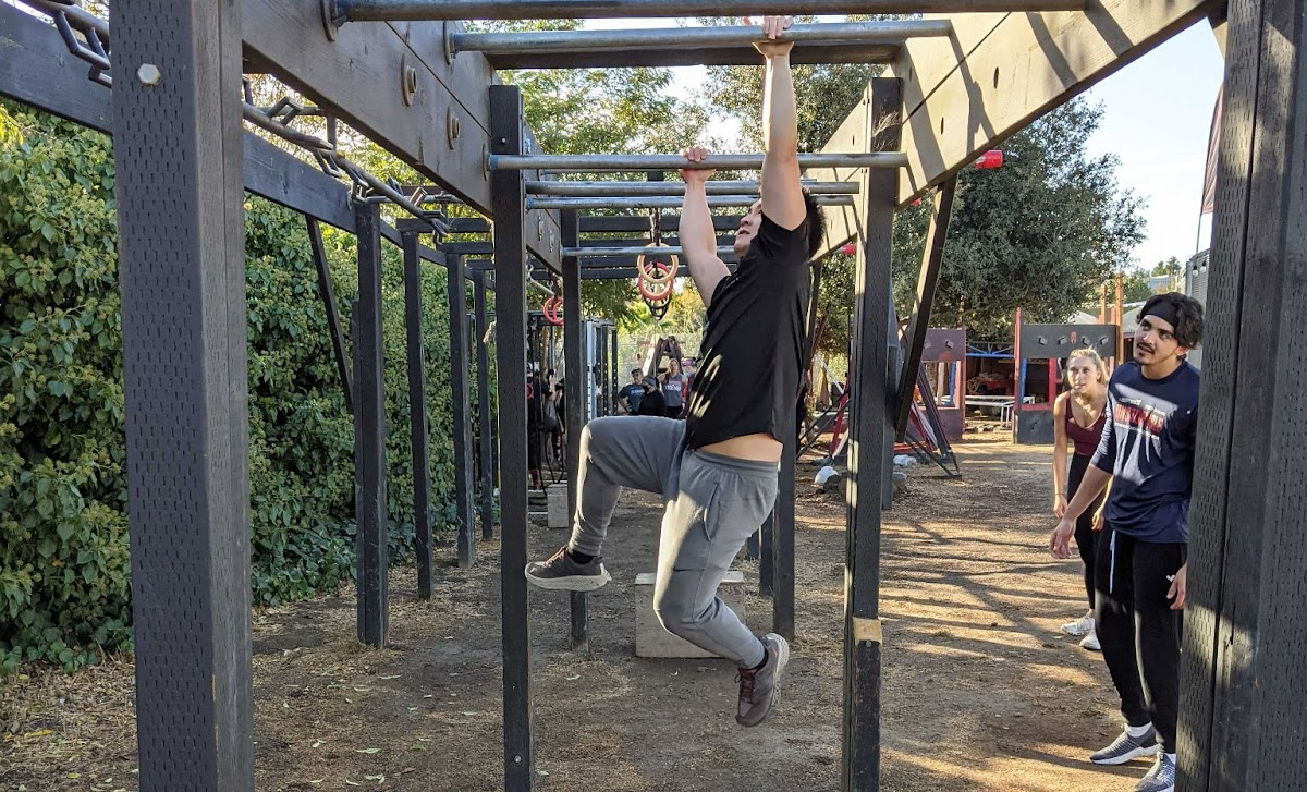 Verkada Fit - monkey bars